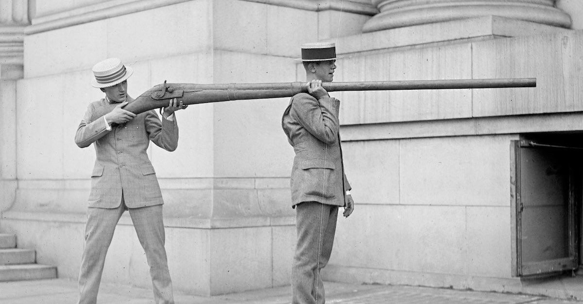 2 Gauge Shotgun The Punt Gun is the World’s Largest Scattergun Blade City
