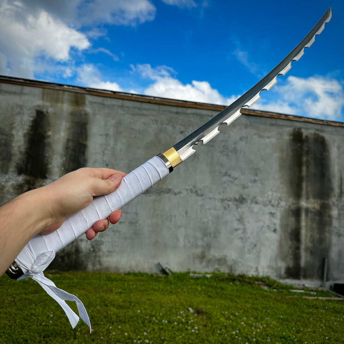 Battle Ready Inosuke Hashibira's Nichirin (METAL) | Blade City