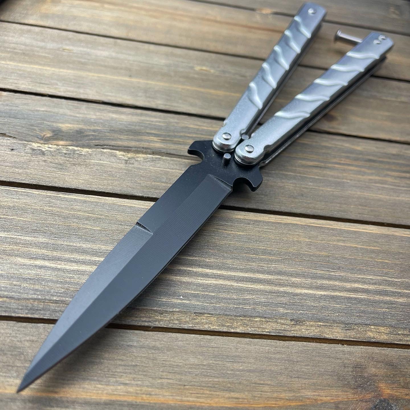 The HELIX Butterfly Knives